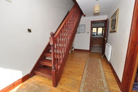 undefined, Bronwydd Arms, Carmarthen