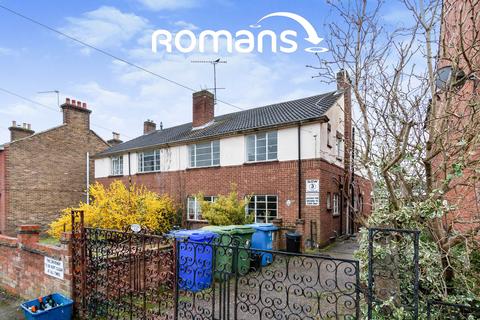 undefined, Holly Road, Aldershot, Hampshire, GU12