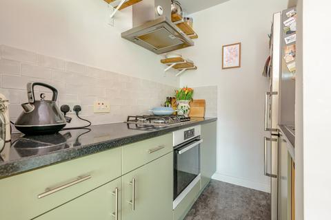 1 bedroom flat for sale, 2f1, 81, Henderson Row, Edinburgh, EH3 5BE
