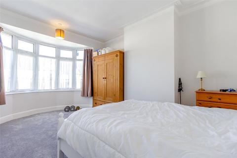 3 bedroom terraced house for sale, Marguerite Drive, Leigh-on-Sea, Essex, SS9