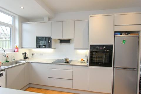 undefined, Marguerite Drive, Leigh-on-Sea, Essex, SS9