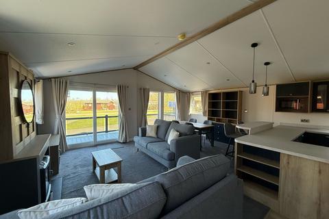 undefined, Routh Beverley