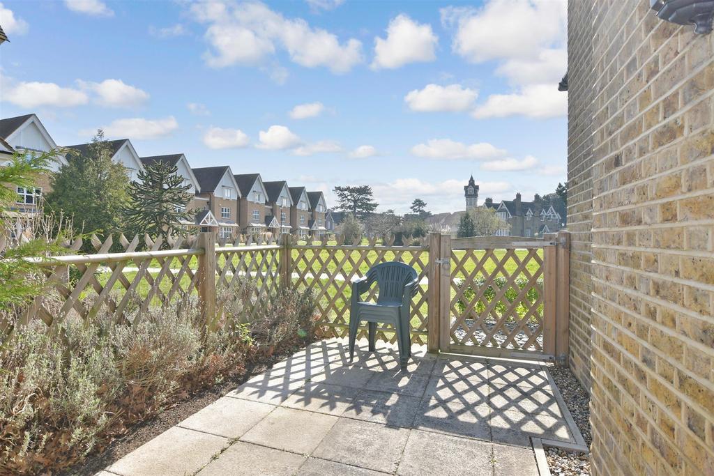 Patio / Decking