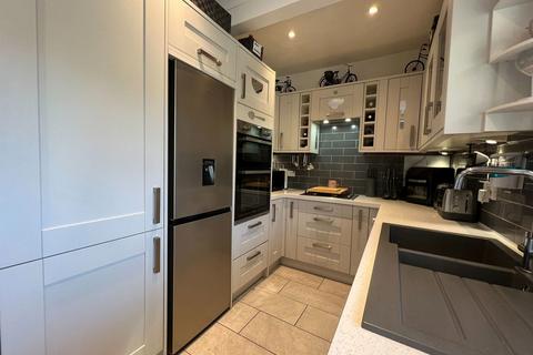 74 Cedar Street, Ashton-under-lyne, OL6 9LW