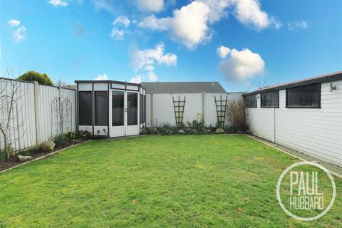 5 bedroom link detached house for sale, Lawrence Drive, Gunton, NR32