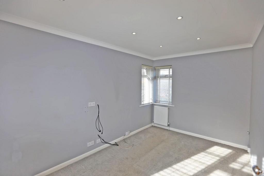 Bedroom 3.jpg