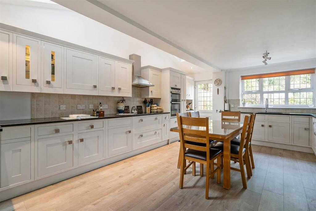 27 Warren Drive, Dorridge, B93 8 JY LO 14.jpg
