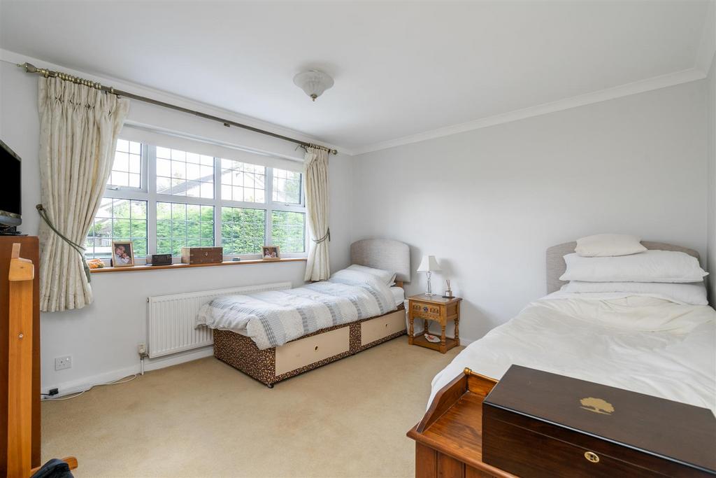 27 Warren Drive, Dorridge, B93 8 JY LO 7.jpg
