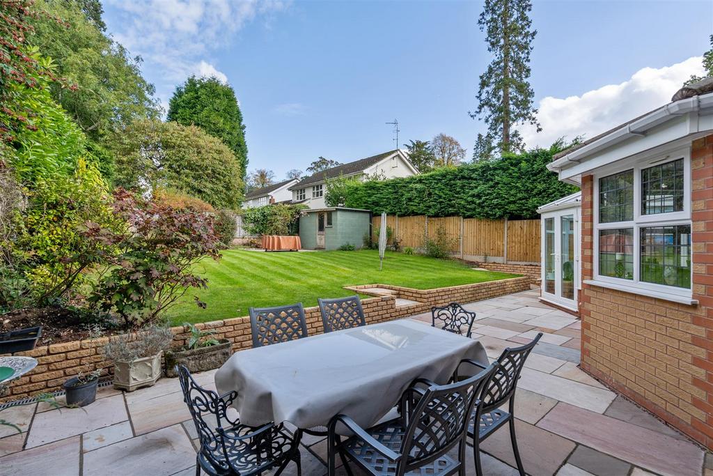 27 Warren Drive, Dorridge, B93 8 JY LO 22.jpg