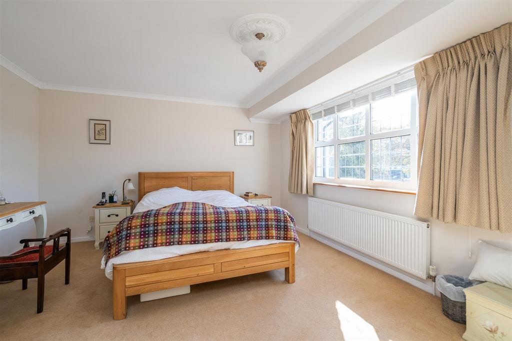 27 Warren Drive, Dorridge, B93 8 JY LO 11.jpg