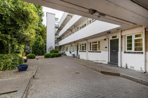 1 bedroom apartment for sale, Clevedon Court, Clive Road, SE21