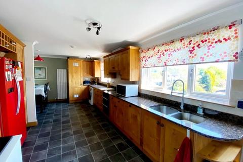 Bellview Church Brae, Glenfarg, Perth, PH2 9NL