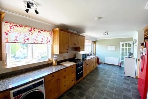 Bellview Church Brae, Glenfarg, Perth, PH2 9NL