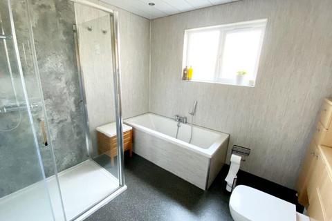 Bellview Church Brae, Glenfarg, Perth, PH2 9NL
