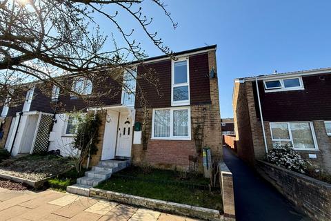 Brownlow Court, Lumbertubs, Northampton, NN3 8HE