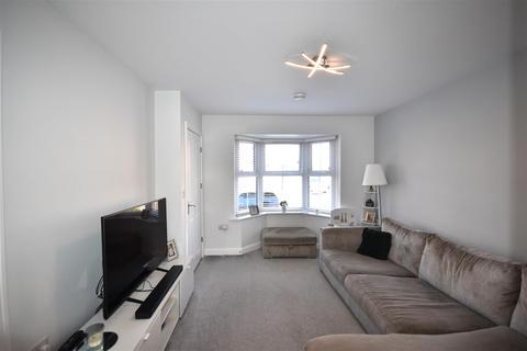 21 Banks Close, Goole, DN14 6YR