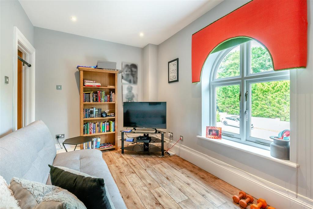 8567712-interior27.jpg