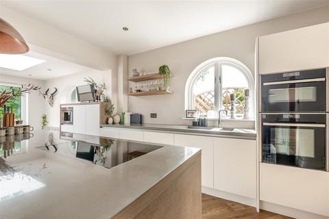 undefined, Lapworth Street, Lapworth, Solihull