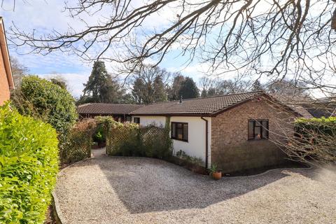 4 bedroom detached bungalow for sale, Basingbourne Road, Fleet GU52