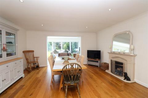 49 Basingbourne Road, Fleet, GU52 6TG