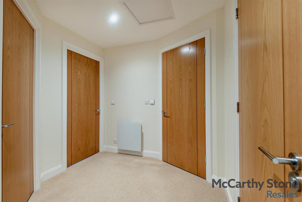 8671166-interior02-800.jpg
