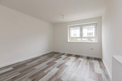16/2 Firrhill Drive, Edinburgh, EH13 9ET