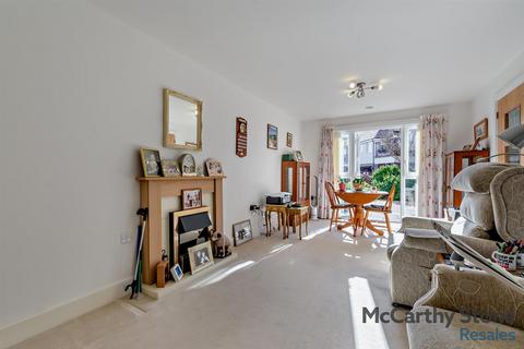 1 bedroom apartment for sale, Wolsey Place, London Road, Hailsham