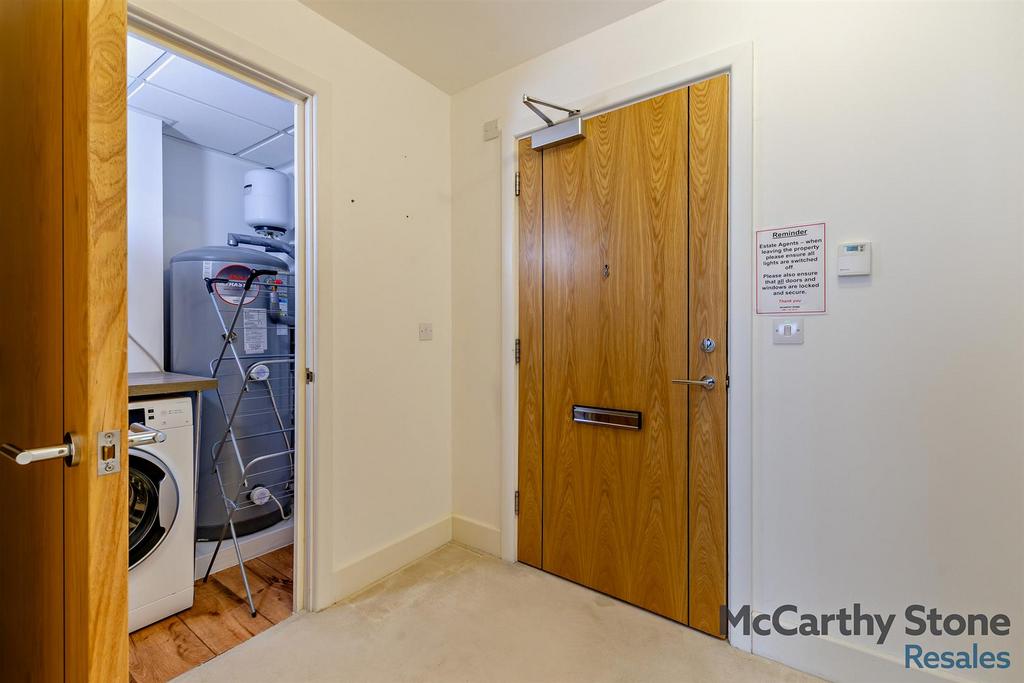 8647915-interior09-800.jpg