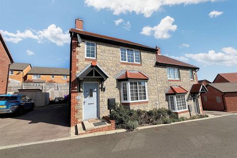 4 Bridge View, Undy, Caldicot, NP26 3FT