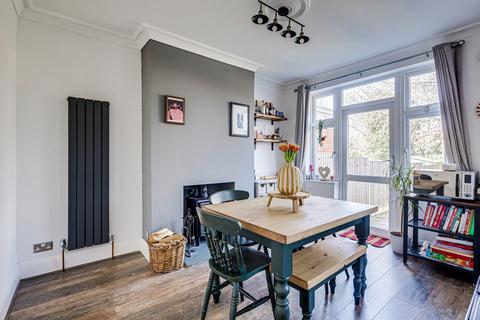 23 Cavendish Gardens, Westcliff-on-sea, SS0 9XR