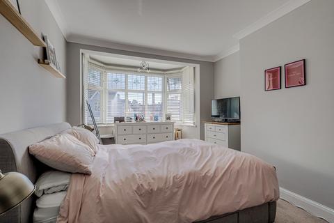 23 Cavendish Gardens, Westcliff-on-sea, SS0 9XR