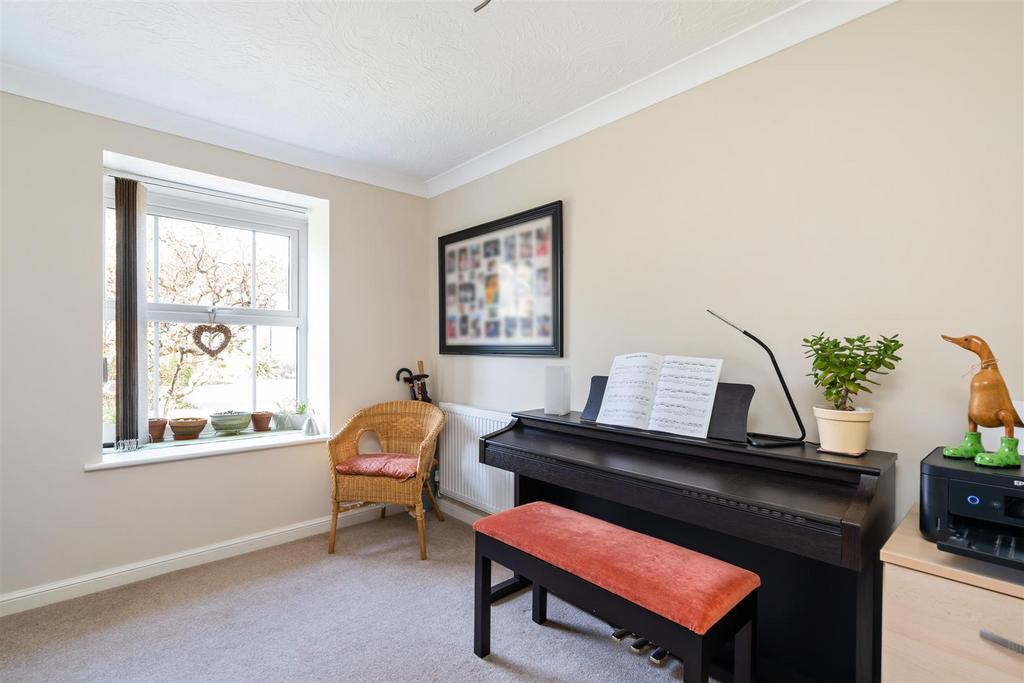 34 Whitefields Gate 22.jpg