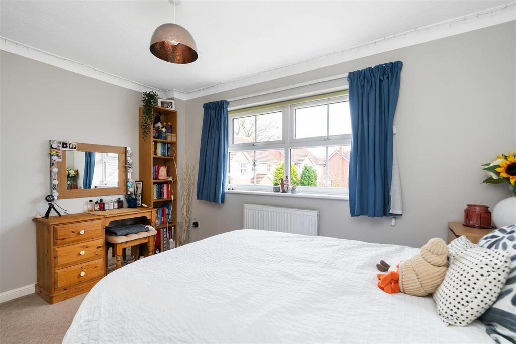 34 Whitefields Gate 13.jpg