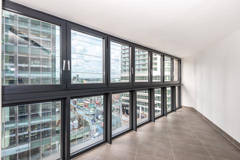 undefined, New Drum Street, Aldgate East E1