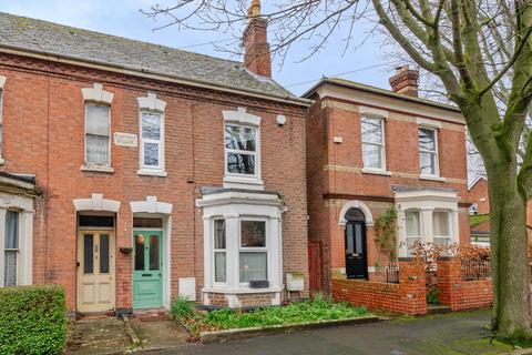 63 Henry Road, Gloucester, GL1 3DX