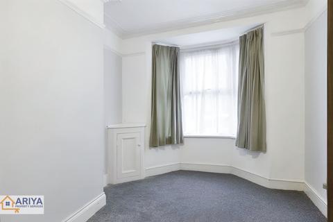 3 bedroom terraced house for sale, Lorne Road, Clarendon Park, Leicester LE2