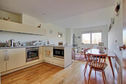 1 bedroom flat for sale, Riverside Place, Cambridge