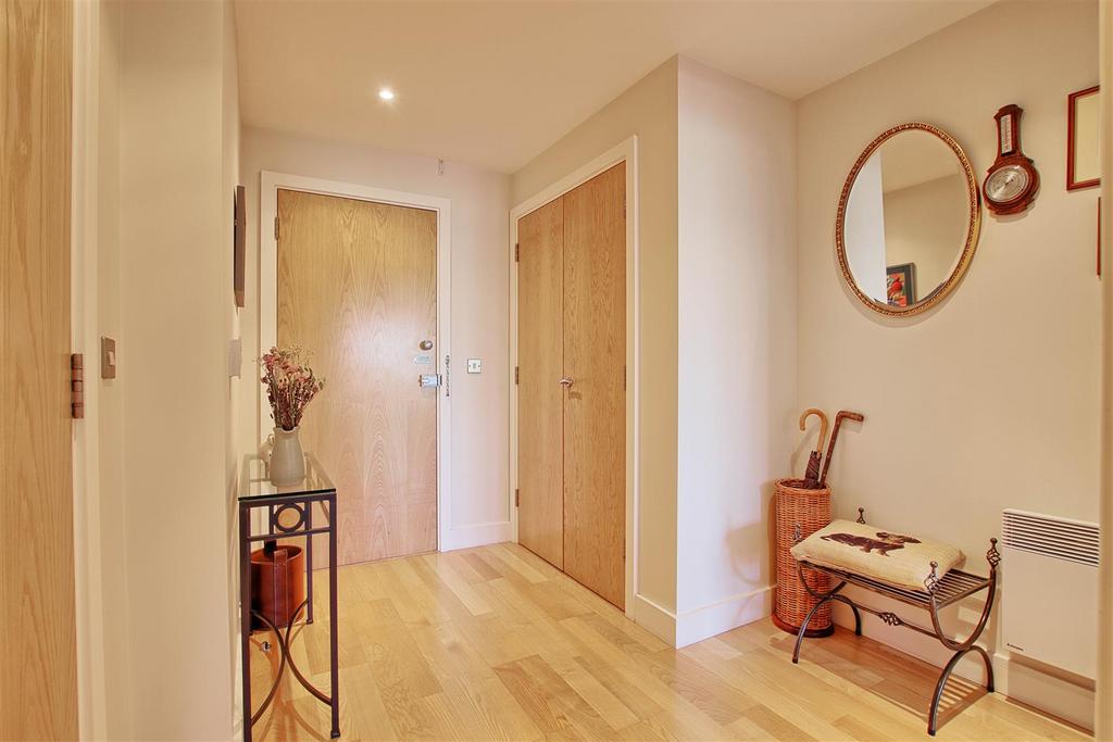 Hall.jpg