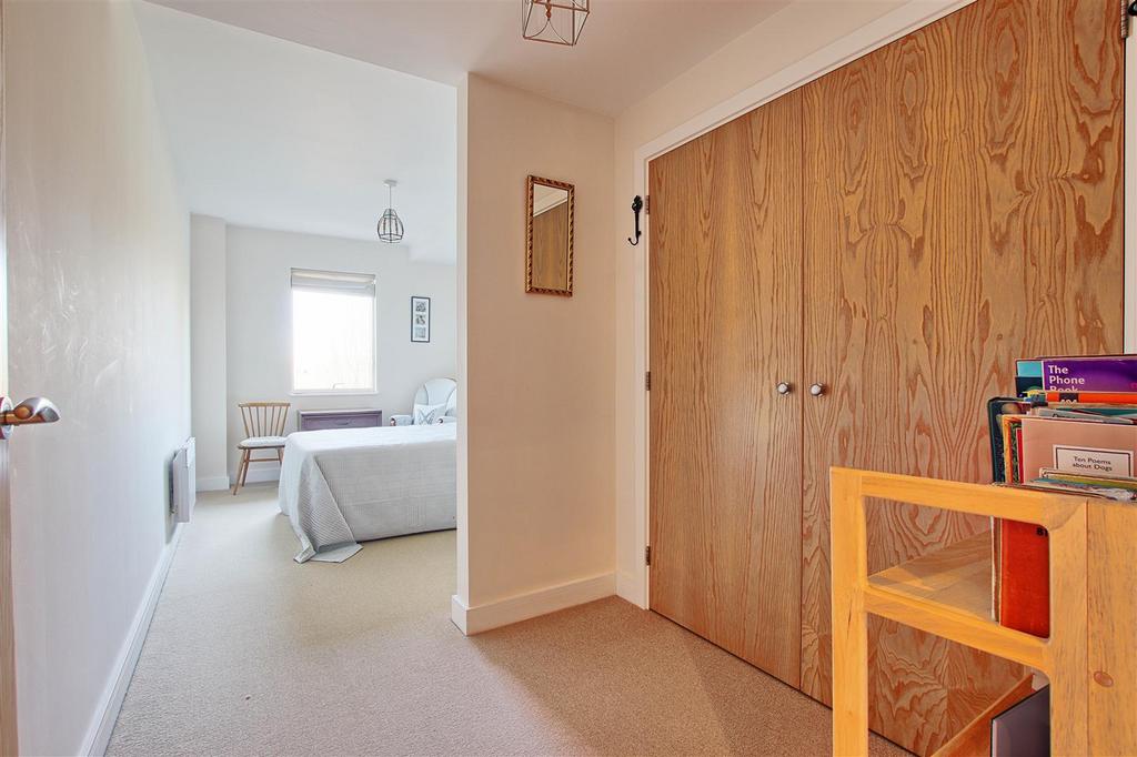 Dressing area 1.jpg