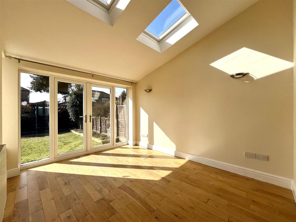 Dining Area Aspect 2