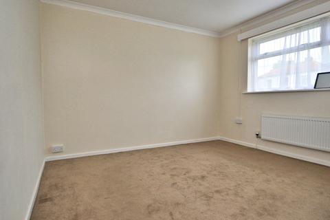 3 bedroom detached bungalow to rent, Winch Road, Gayton, PE32