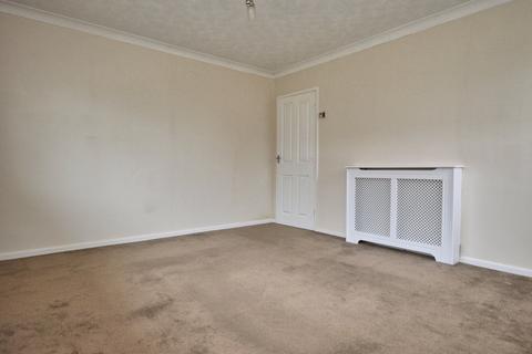 3 bedroom detached bungalow to rent, Winch Road, Gayton, PE32