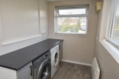 3 bedroom detached bungalow to rent, Winch Road, Gayton, PE32