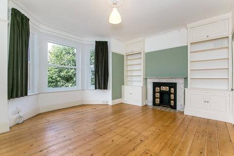 Flat 3, 13 Dornton Road, South Croydon, CR2 7DR