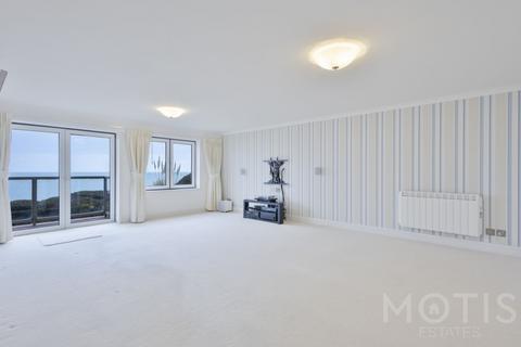 undefined, Radnor Cliff, Folkestone, CT20