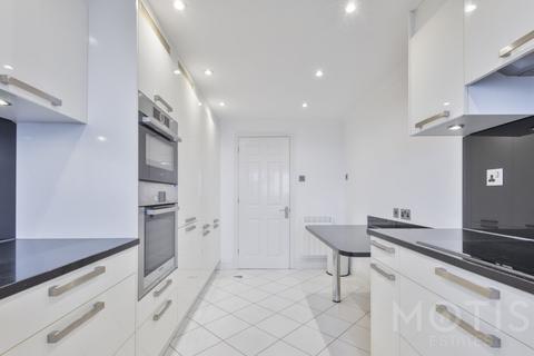undefined, Radnor Cliff, Folkestone, CT20