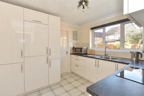 5 Cunningham Drive, Wickford, SS12 9PF