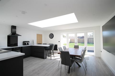 4 bedroom detached house for sale, Ladywell Way, Ponteland, Newcastle Upon Tyne