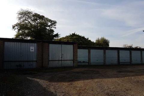 Garage to rent, Blendon Road, Bexley DA5