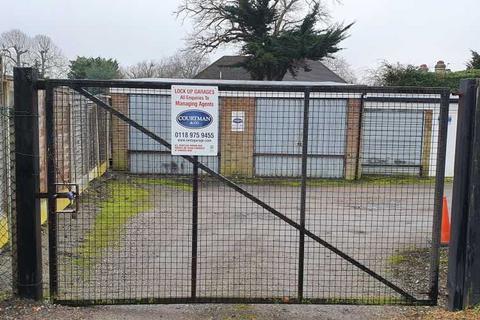 Garage to rent, Blendon Road, Bexley DA5